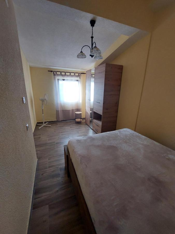 Apartmani Piskoric Vir Eksteriør billede
